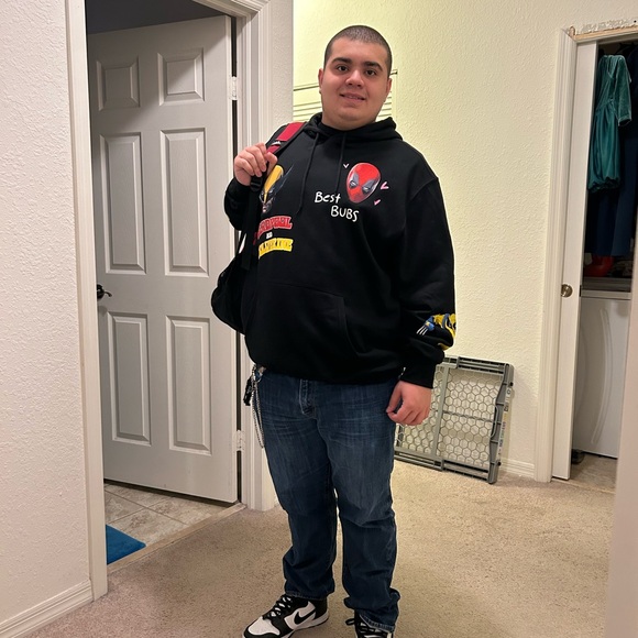 Meet your Posher, Jessenia mother of two blessing - Picture 8 of 17